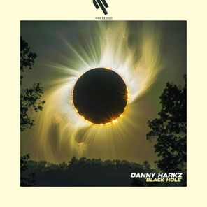 Danny Harkz – Black Hole