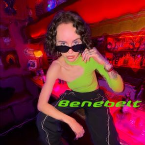 Lil’ Lil’ – Benebelt