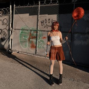 shmani – Pretend