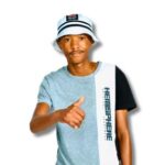 Vandre De Deejay – Naughty Dance 2.0