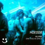Alyne – One Kiss in Space