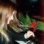 Amanda Whiting, Georgie Sweet – This Christmas