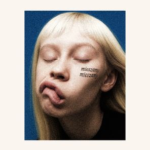 Mislaw, Domin – Mieszany Mieszany