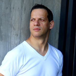 Best of 2001 Top Annual  Chart from Abel Meyer